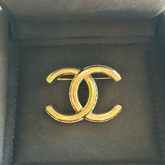 Chanel Silver Crystal Logo Brooch - Picture 4 of 11